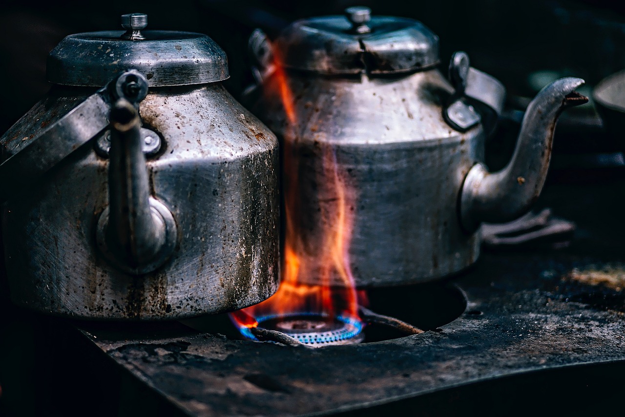 Duurzame buitenkeuken met gerecycled hout.